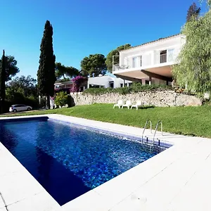  Pensión Cala Castell Suites